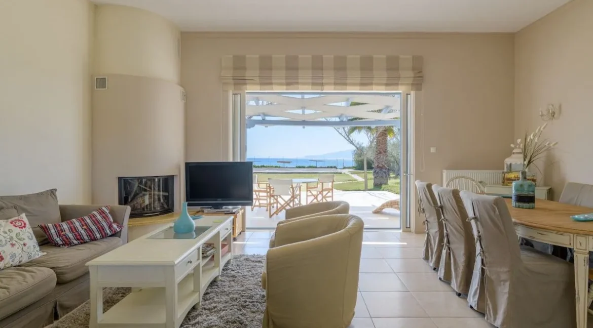 Exceptional Seaside Residence in Eretria, Evia for sale 18