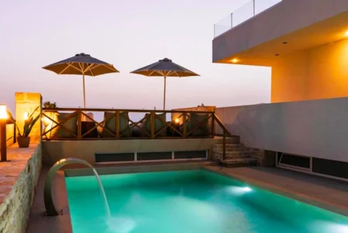 Luxurious Seaside Villa in Crete for sale 21