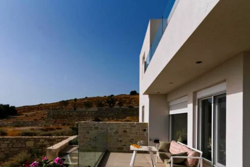 Luxurious Seaside Villa in Crete for sale 9