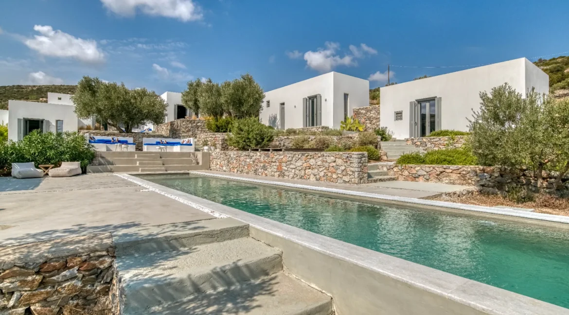 Luxurious Villa for Sale in Paros Greece 1