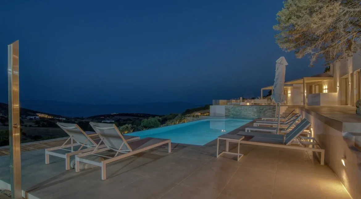 Luxury living in this contemporary villa at Paros, for sale 2