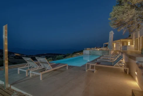 Luxury living in this contemporary villa at Paros, for sale 2