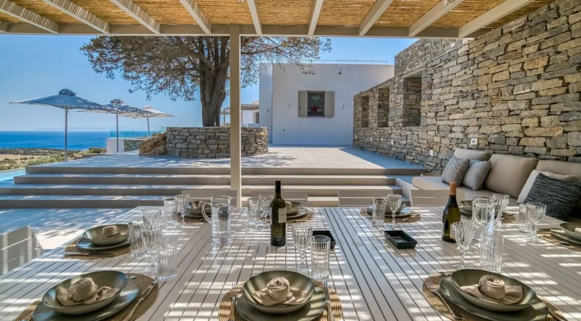 Luxury living in this contemporary villa at Paros, for sale 25