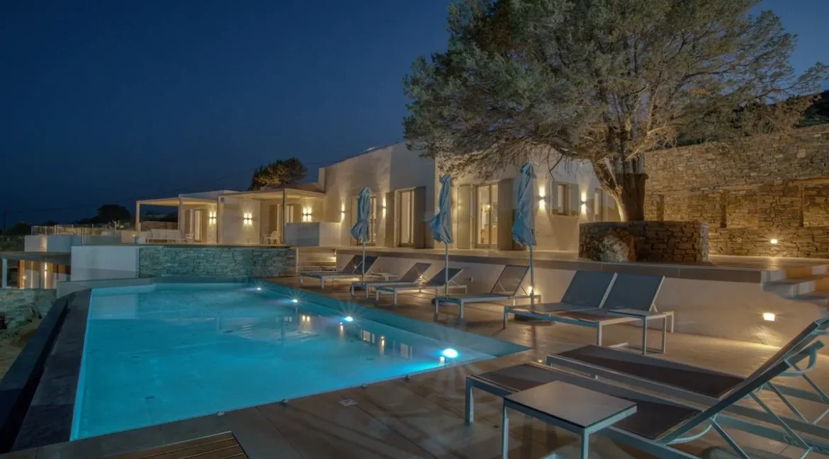 Luxury living in this contemporary villa at Paros, for sale 3