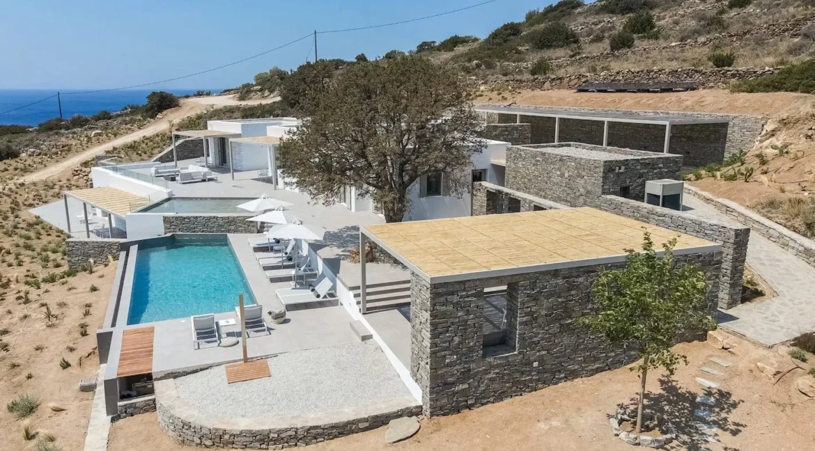 Luxury living in this contemporary villa at Paros, for sale 8