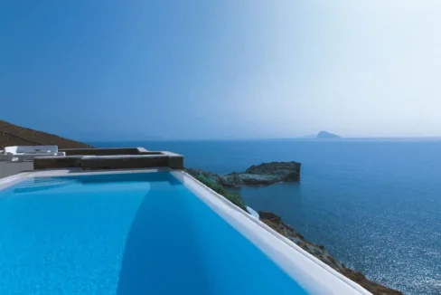 Seaside Property for sale at Kythnos Island 10