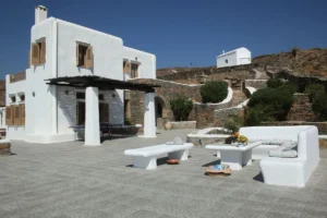 Seaside Property for sale at Kythnos Island