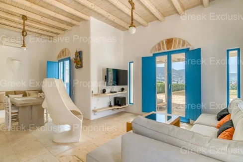 Seaview Villa for Sale in Paros, walking distance to the beach 7