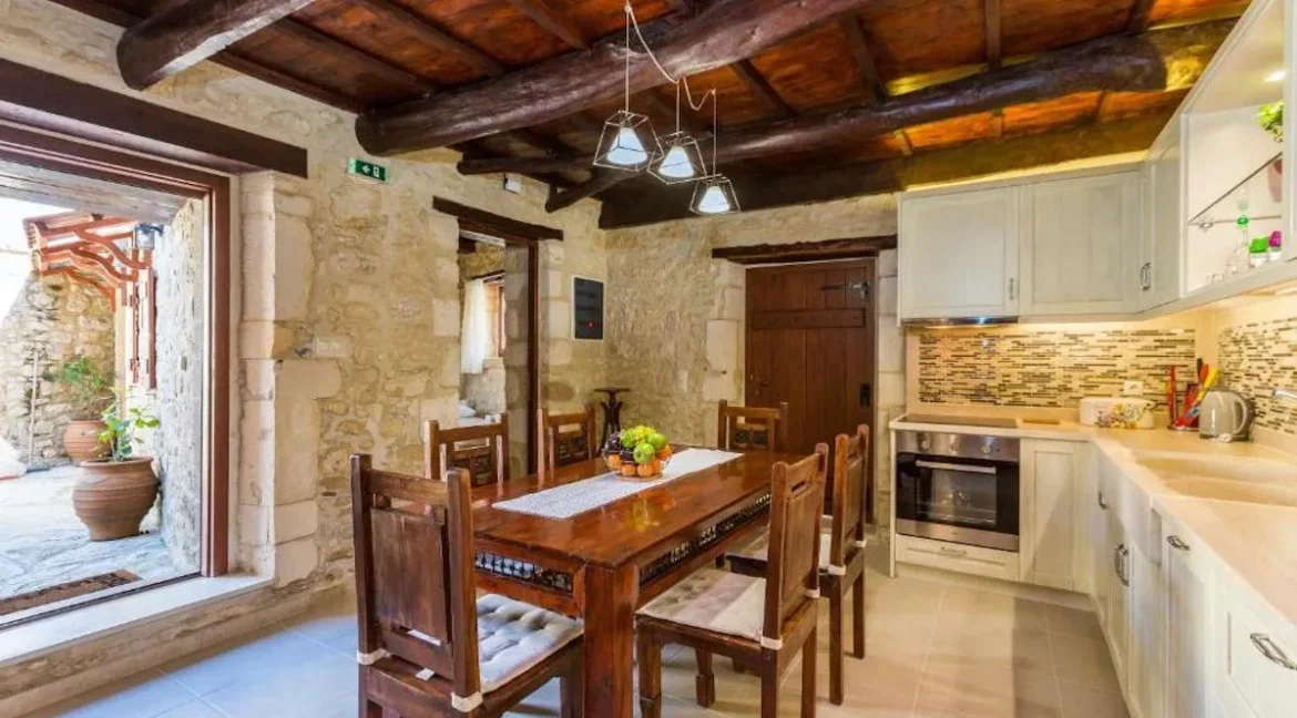 Traditional House at Rethymno Crete for Sale 18