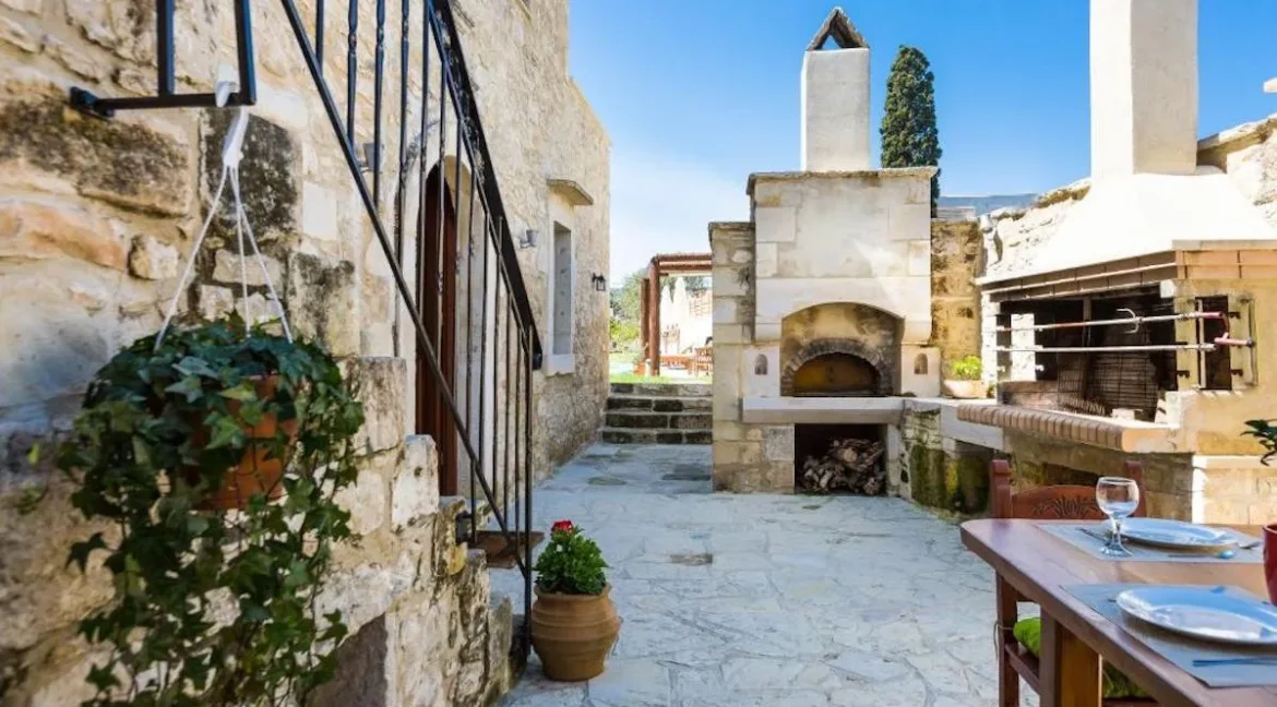 Traditional House at Rethymno Crete for Sale 9