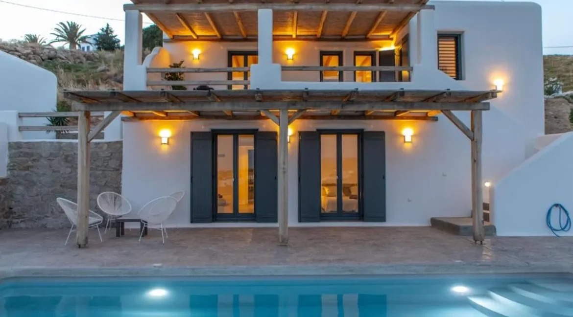 Two houses in Naxos for sale, Mikri Vigla 20