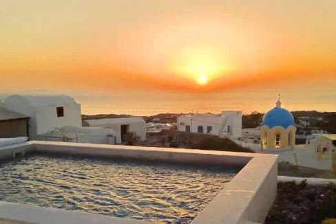 Complex of Cave Houses in Santorini for sale 10