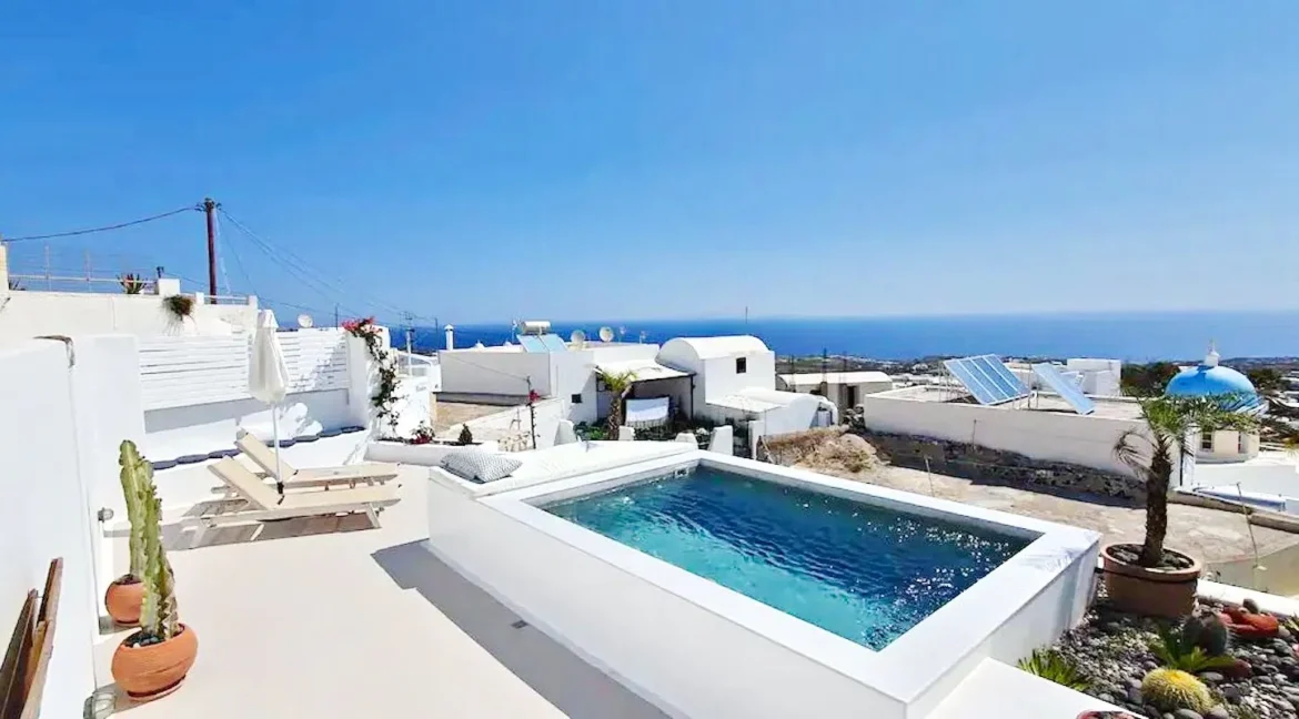 Complex of Cave Houses in Santorini for sale 18