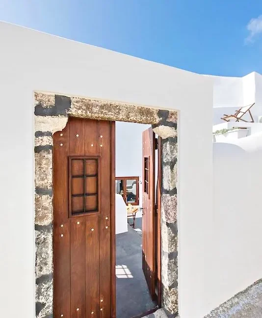 Complex of Cave Houses in Santorini for sale 26