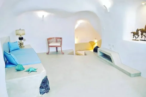 Complex of Cave Houses in Santorini for sale 5