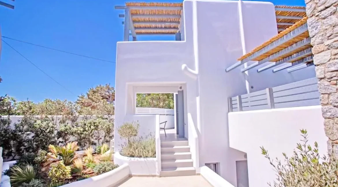 Luxurious Maisonette for Sale in Ano Mera, Mykonos 34