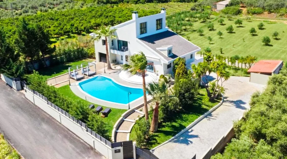 Luxury Villa in Chania Crete for sale 37