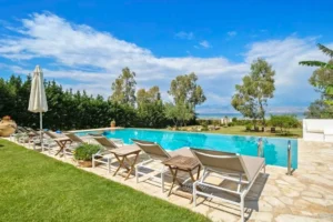 On the beach! Villa with direct sea access at Corfu, Kassiopi 1.jpg On the beach! Villa with direct sea access at Corfu, Kassiopi 24.jpg On the beach! Villa with direct sea access at Corfu