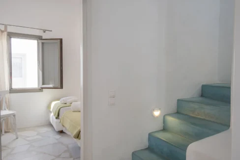 Property in Paros, Santa Maria 5