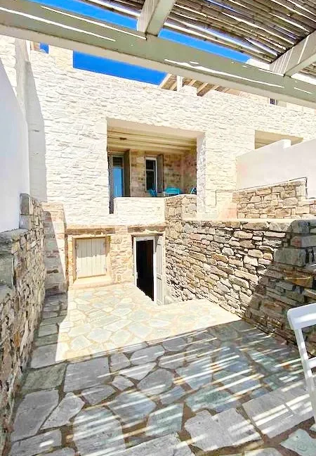 Stone Villa for Sale in Paros, Greece 10