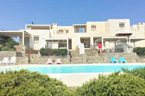 Stone Villa for Sale in Paros, Greece 8