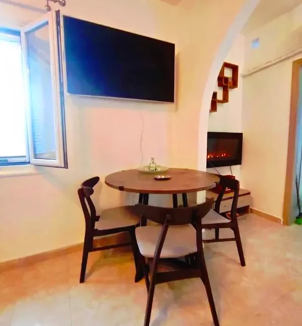 Traditional Cottage for Sale in Chora Naxos Greece8