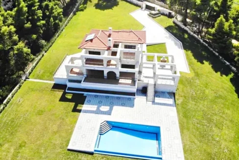 Villa for Sale in Paliouri Halkidiki, Greece
