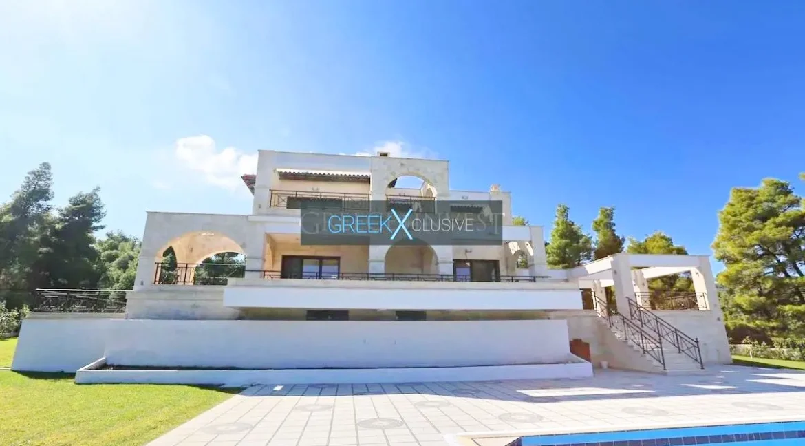 Villa for Sale in Paliouri Halkidiki, Greece 4