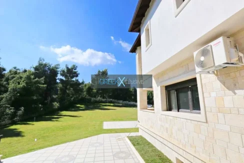 Villa for Sale in Paliouri Halkidiki, Greece 9