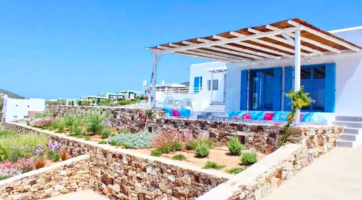 Villa for sale near the beach Antiparos Island Greece 15