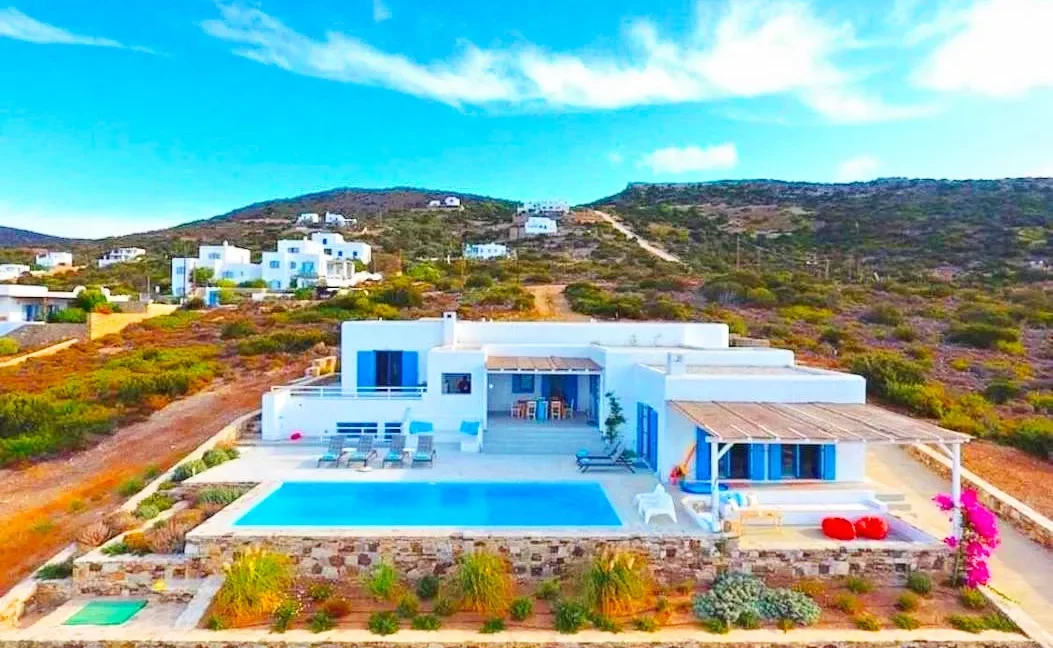 Villa for sale near the beach Antiparos Island Greece 20