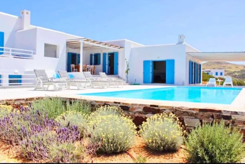 Villa for sale near the beach Antiparos Island Greece 9