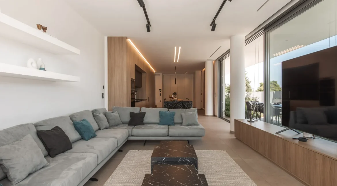 Luxury Detached House for Sale in Athens Artemida 14