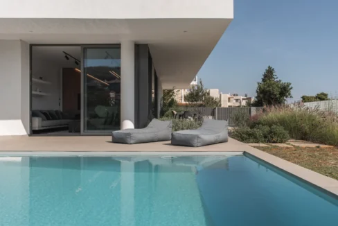 Luxury Detached House for Sale in Athens Artemida