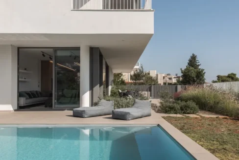 Luxury Detached House for Sale in Athens Artemida 21