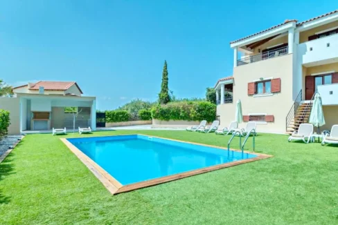 Luxurious Maisonette with Pool for Sale in Crete 20