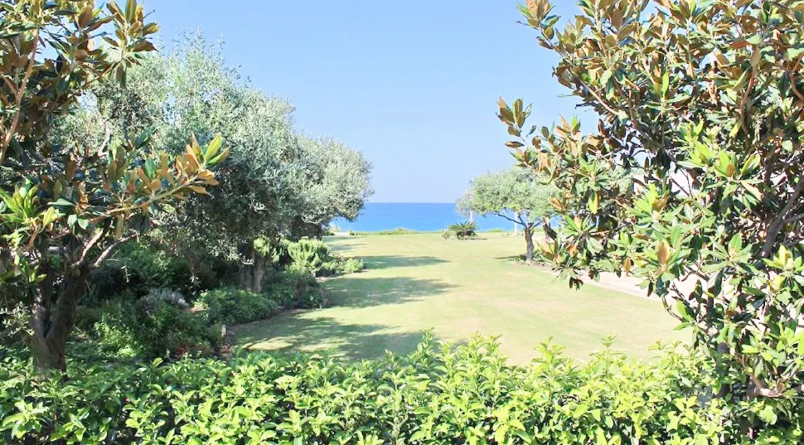 Beachfront Luxury Villa for Sale in Greece, Preveza 4