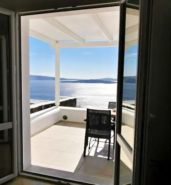 Caldera House for Sale in Santorini Oia 15