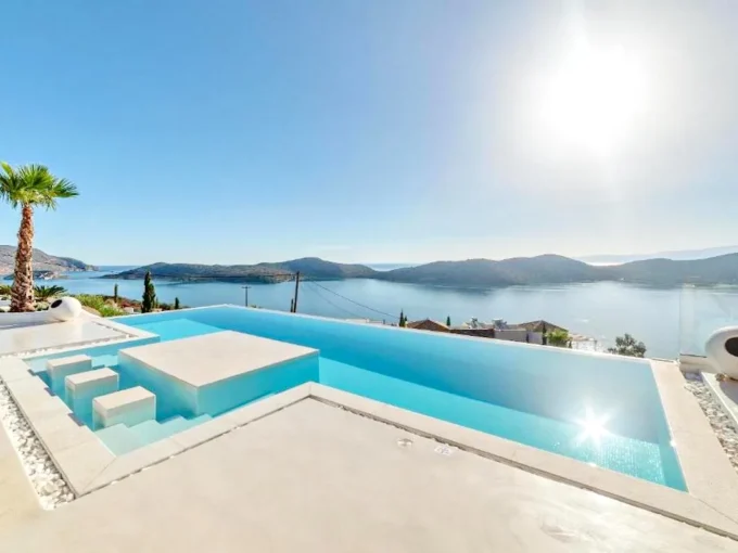 Luxurious Villa for Sale in Elounda, Crete