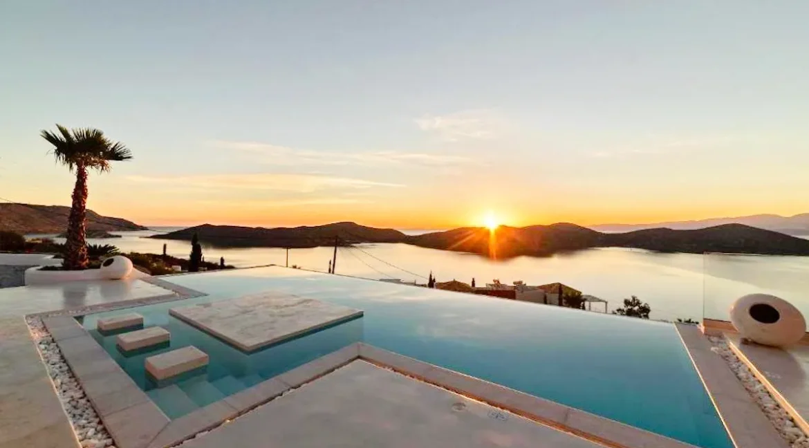 Luxurious Villa for Sale in Elounda, Crete Greece 18