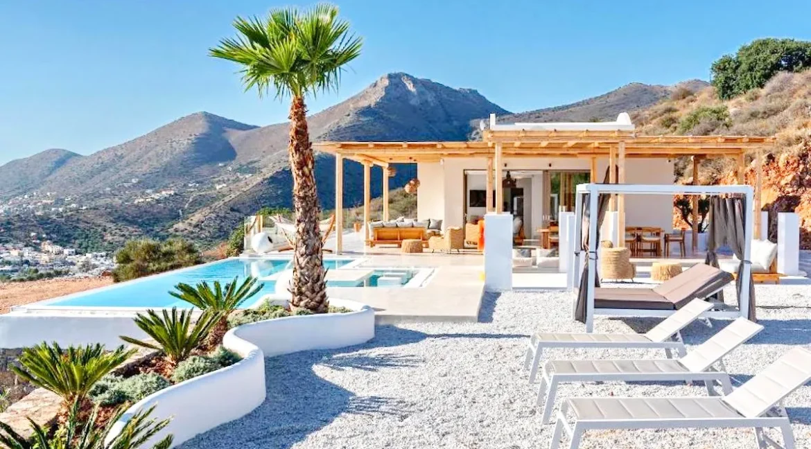 Luxurious Villa for Sale in Elounda, Crete Greece 22