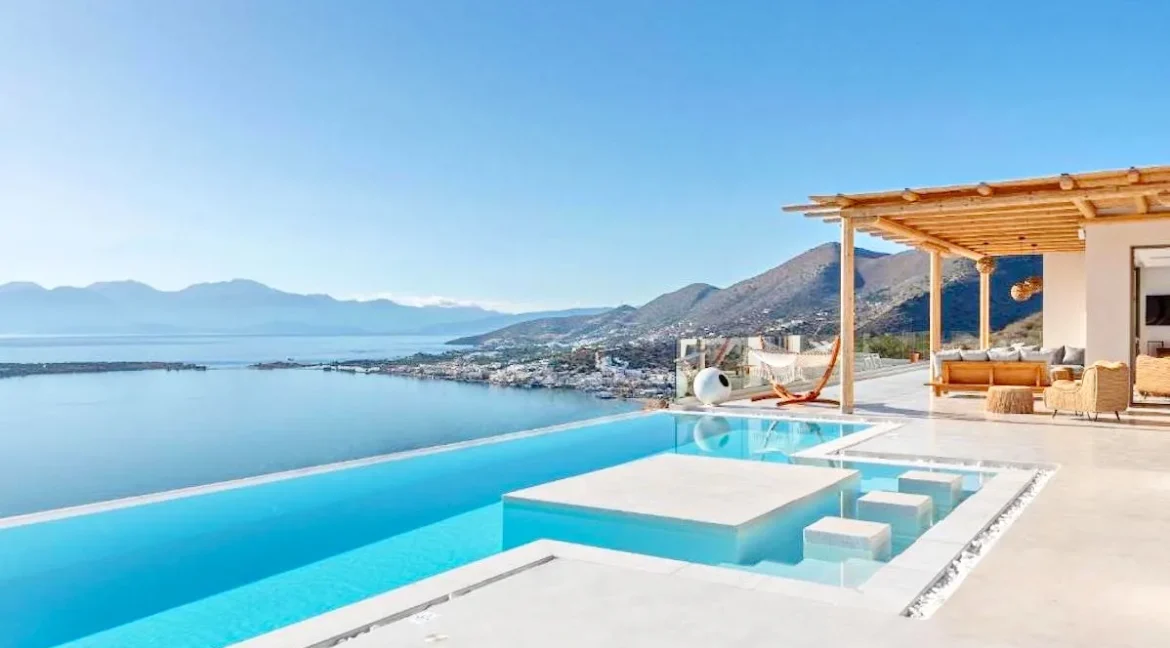 Luxurious Villa for Sale in Elounda, Crete Greece 28