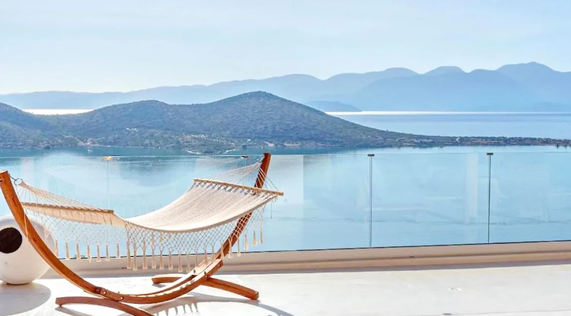 Luxurious Villa for Sale in Elounda, Crete Greece 5