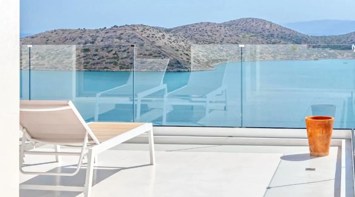 Luxurious Villa for Sale in Elounda, Crete Greece 8