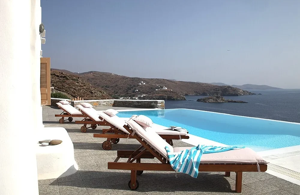 Seafront Property in Kythnos, Cyclades 11