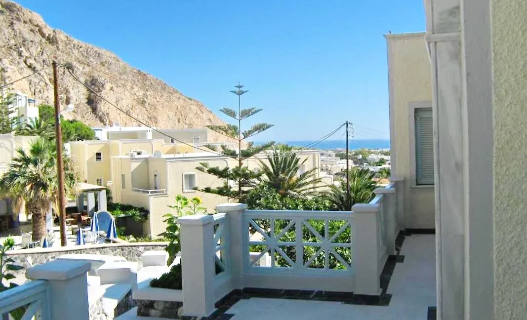 Seaview Property for sale in Santorini, Kamari 12