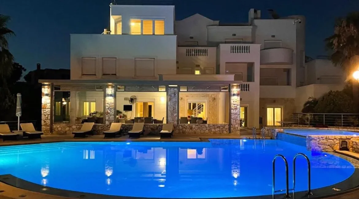 Luxurious Seaview Villa for Sale in Crete, Akrotiri 1