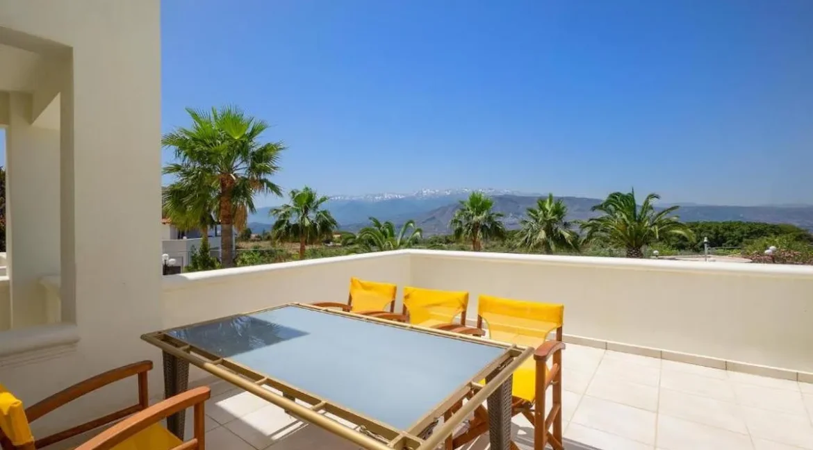 Luxurious Seaview Villa for Sale in Crete, Akrotiri 9