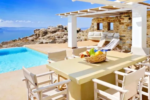 Three Luxurious Villas for Sale in Naxos Greece 10