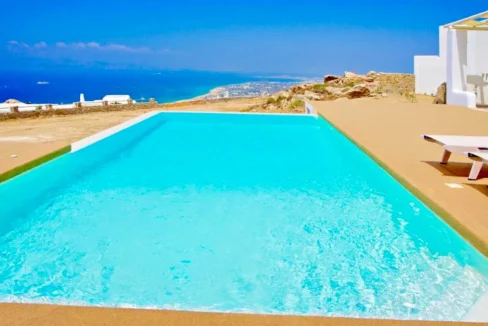 Three Luxurious Villas for Sale in Naxos Greece 15